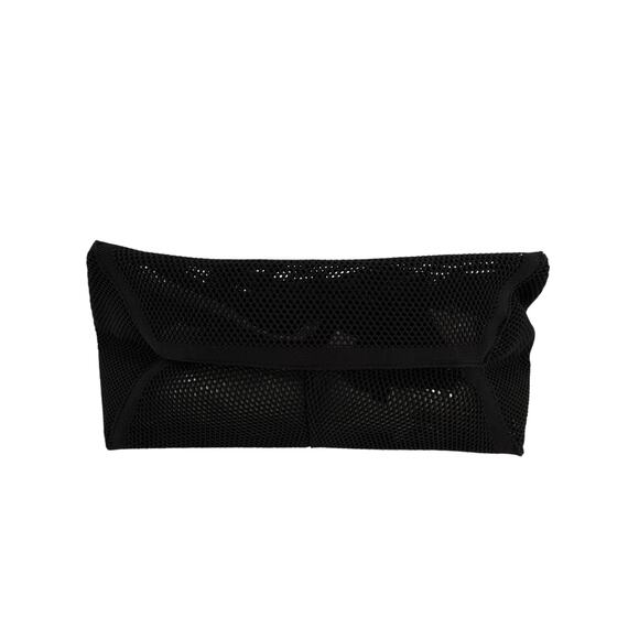 MARC JACOBS The Daisy Crochet Sack Bag in Black - Picture 11 of 12